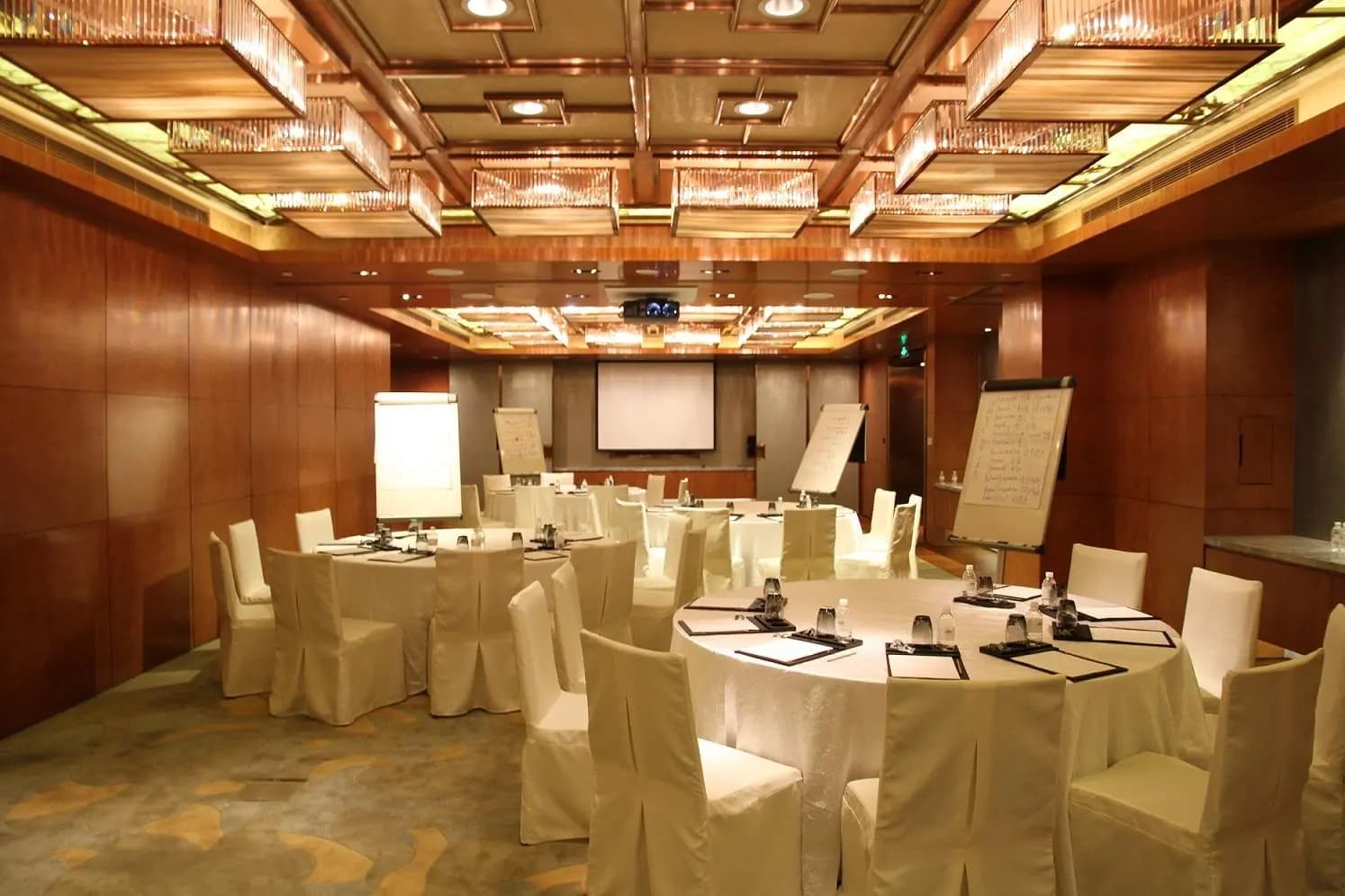 Mandarin Oriental, Shanghai