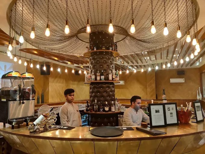 Saura Hotel, Agra - A Club Mahindra Associate